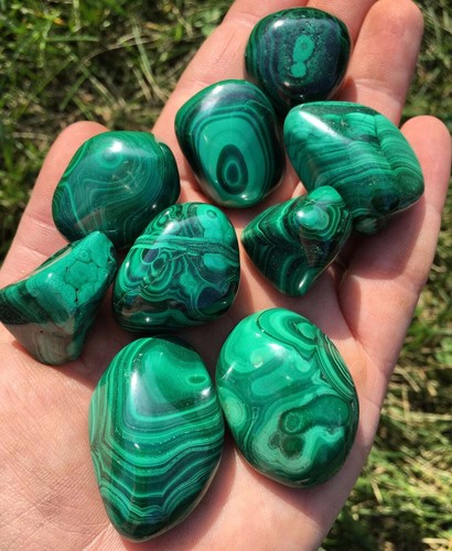 Malachite tumbled stone - malachite,